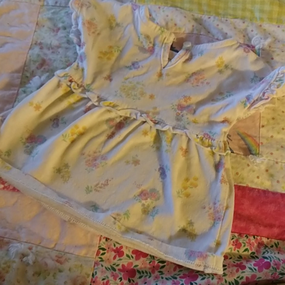 Blouse - Picture 2 of 2